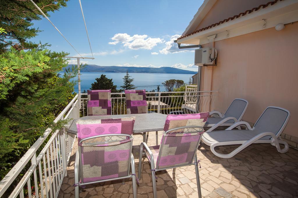 Apartment Pavica Novi Vinodolski Exterior foto